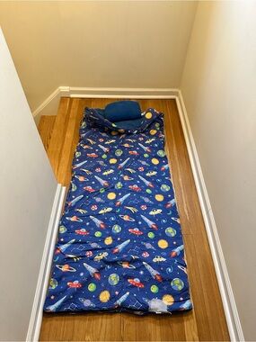 Wildkin Kids Sleeping Bag -Olive Kids-Out of This World Blue nap mat overnights